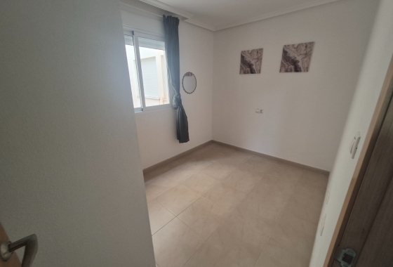 Resale - Apartment / flat - Torrevieja - Puerto Deportivo Marina Salinas