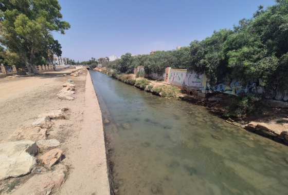 Resale - Apartment / flat - Torrevieja - Puerto Deportivo Marina Salinas
