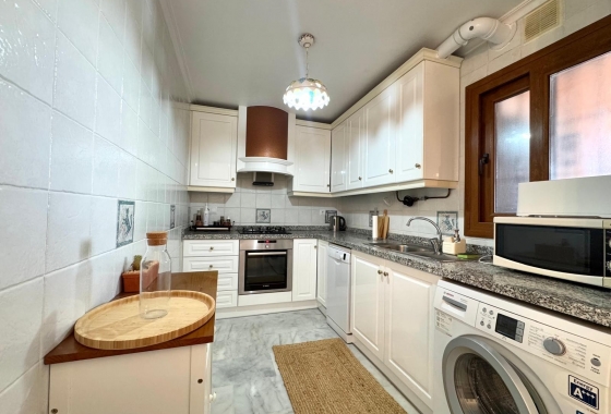 Resale - Apartment / flat - Orihuela Costa - Costa Blanca