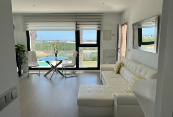 Resale - Apartment / flat - Pilar de la Horadada - Costa Blanca