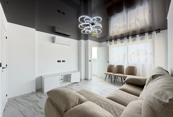 Resale - Apartment / flat - Orihuela Costa - La Zenia