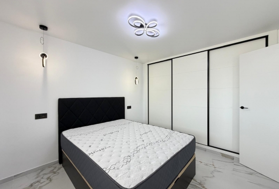 Resale - Apartment / flat - Orihuela Costa - La Zenia