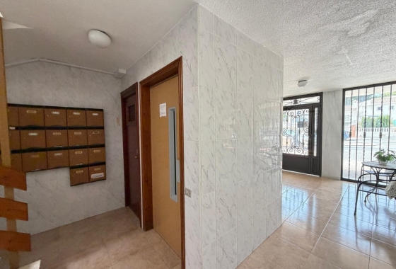 Resale - Apartment / flat - Orihuela Costa - La Zenia