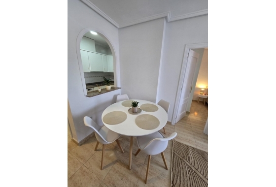 Resale - Apartment / flat - Torrevieja - Torreblanca