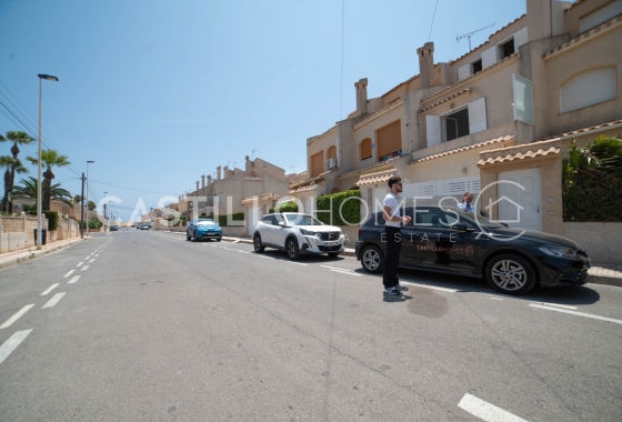 Reventa - Adosado - Torrevieja - Urb. Rosaleda