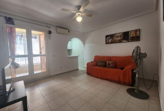 Wiederverkauf - Wohnung - Torrevieja - Playa del Acequión