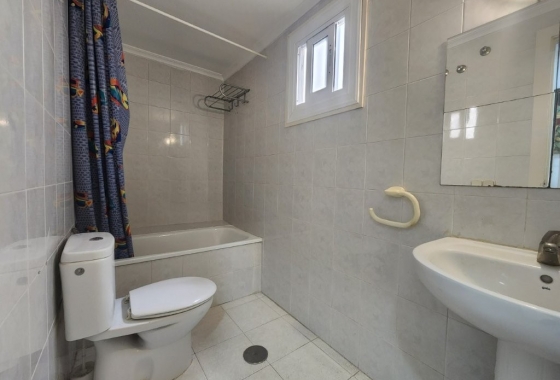 Wiederverkauf - Wohnung - Torrevieja - Playa del Acequión