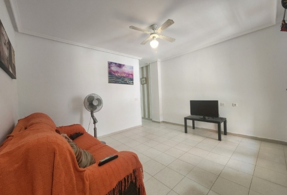 Wiederverkauf - Wohnung - Torrevieja - Playa del Acequión