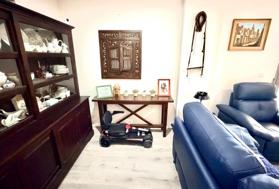 Перепродажа - Квартира - Orihuela Costa - La Zenia