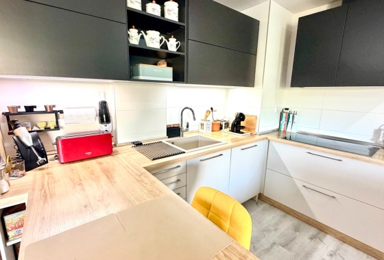 Перепродажа - Квартира - Orihuela Costa - La Zenia