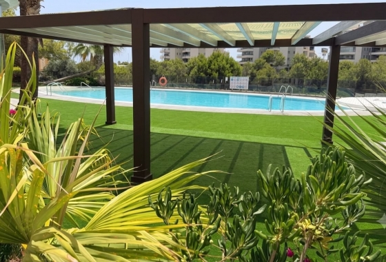 Перепродажа - Квартира - Orihuela Costa - La Zenia