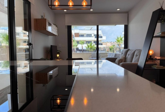 Wiederverkauf - Wohnung - Los Almendros (Orihuela-Costa) - Costa Blanca