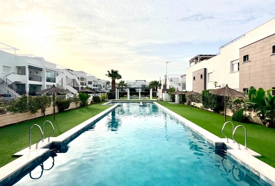 Resale - Apartment / flat - Torrevieja - Costa Blanca