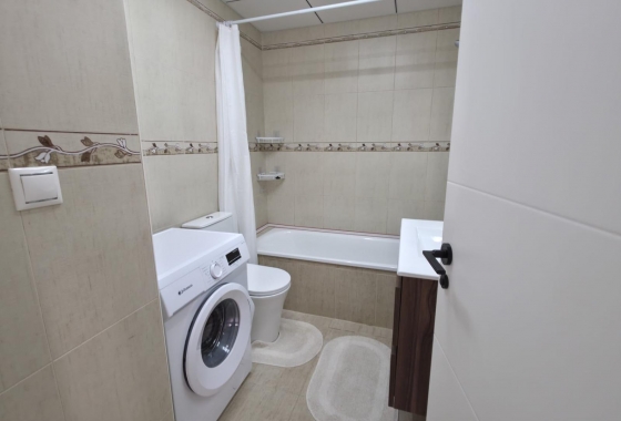 Wiederverkauf - Wohnung - Torrevieja