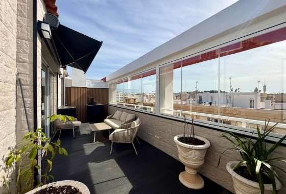 Herverkoop - Appartement / flat - Guardamar del Segura - Centro