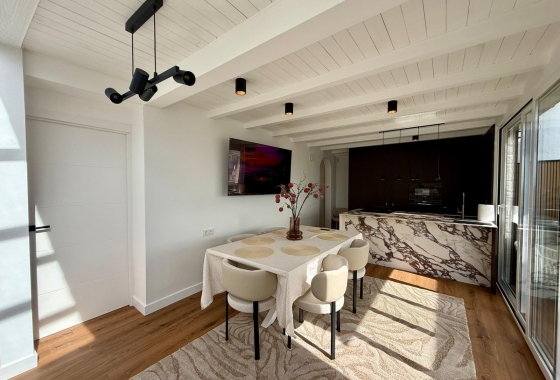 Herverkoop - Appartement / flat - Guardamar del Segura - Centro