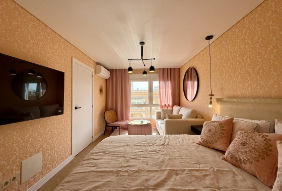 Herverkoop - Appartement / flat - Guardamar del Segura - Centro