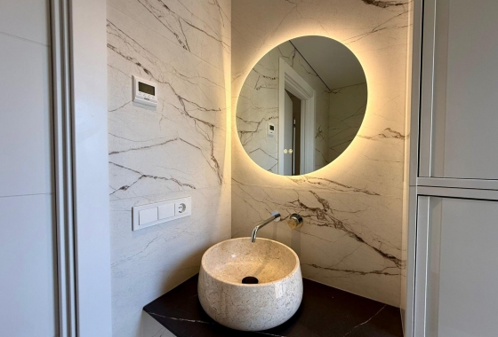 Herverkoop - Appartement / flat - Guardamar del Segura - Centro