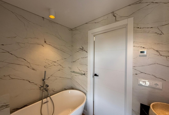 Herverkoop - Appartement / flat - Guardamar del Segura - Centro