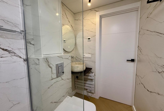 Herverkoop - Appartement / flat - Guardamar del Segura - Centro