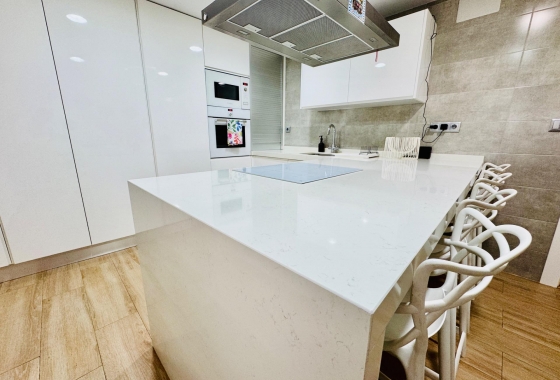 Herverkoop - Appartement / flat - Pilar de la Horadada - Zona Pueblo
