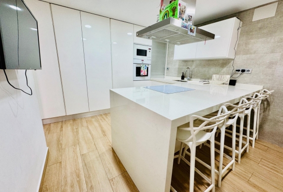 Herverkoop - Appartement / flat - Pilar de la Horadada - Zona Pueblo
