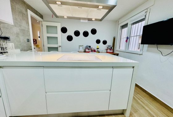 Herverkoop - Appartement / flat - Pilar de la Horadada - Zona Pueblo