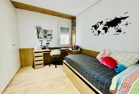 Herverkoop - Appartement / flat - Pilar de la Horadada - Zona Pueblo