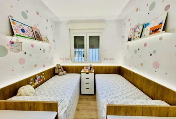 Herverkoop - Appartement / flat - Pilar de la Horadada - Zona Pueblo