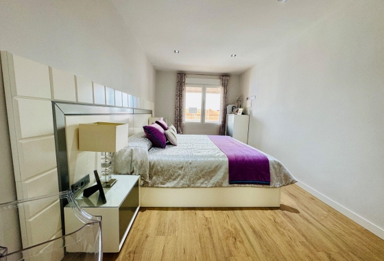 Herverkoop - Appartement / flat - Pilar de la Horadada - Zona Pueblo