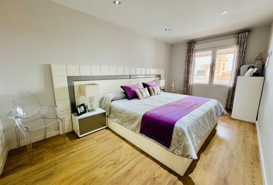 Herverkoop - Appartement / flat - Pilar de la Horadada - Zona Pueblo