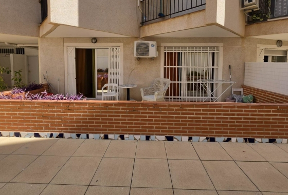 Herverkoop - Appartement / flat - Torrevieja - Habaneras