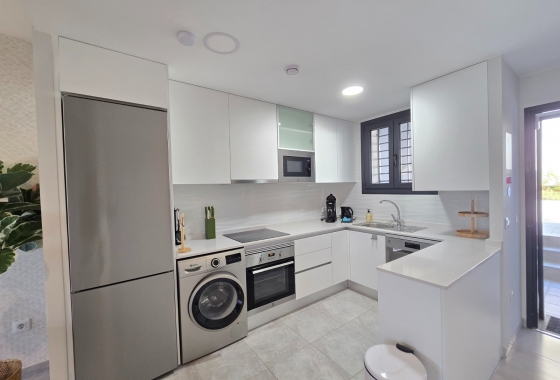 Resale - Apartment / flat - Orihuela Costa - Costa Blanca