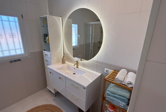Resale - Villa - Torrevieja - Costa Blanca