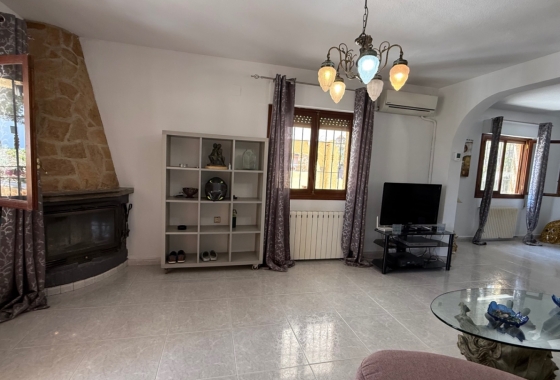 Resale - Villa - Orihuela - Inland