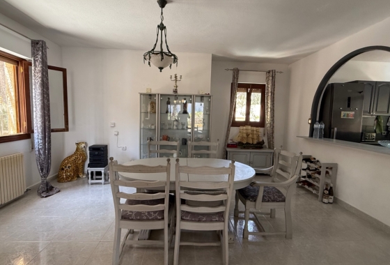 Resale - Villa - Orihuela - Inland