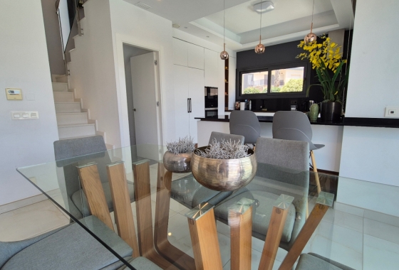 Resale - Villa - Torrevieja - Costa Blanca