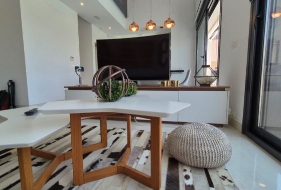 Resale - Villa - Torrevieja - Costa Blanca