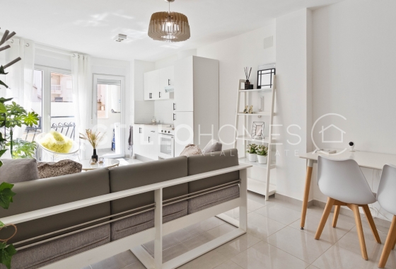 Reventa - Estudio - Torrevieja - Centro