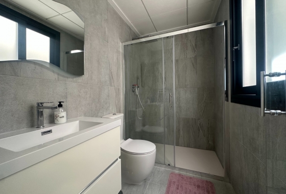 Resale - Villa - San Miguel de Salinas - Inland
