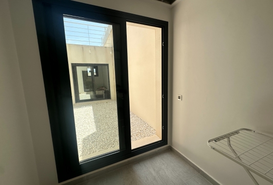 Resale - Villa - San Miguel de Salinas - Inland