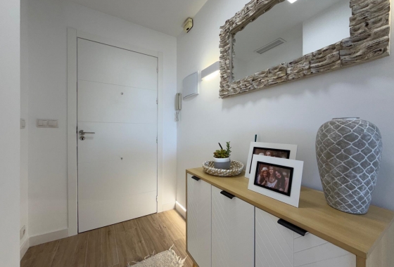 Revente - Appartement - Torrevieja - Punta Prima