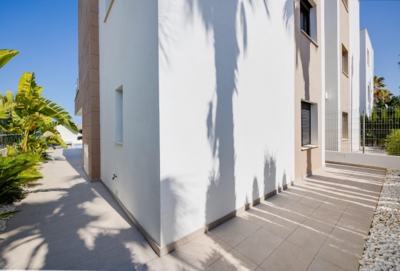 Resale - Villa - Guardamar del Segura - El Raso