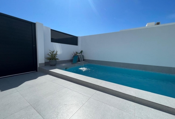 Resale - Villa - Roldan - Torre Pachecco