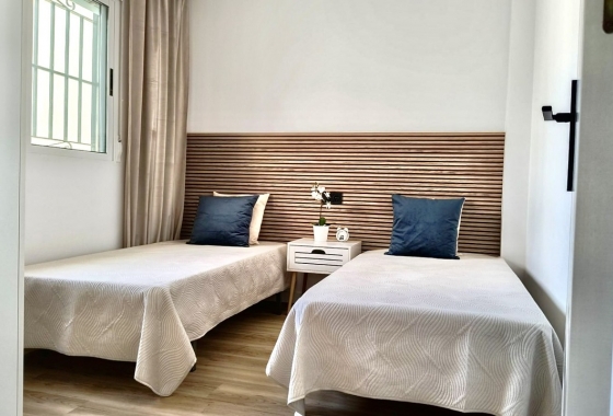 Revente - Maison de ville - Torrevieja - Costa Blanca