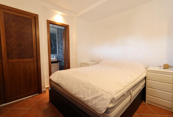 Resale - Bungalow - Torrevieja - Costa Blanca