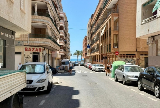 Återförsäljning - Lägenhet / lägenhet - Torrevieja - Playa del Cura