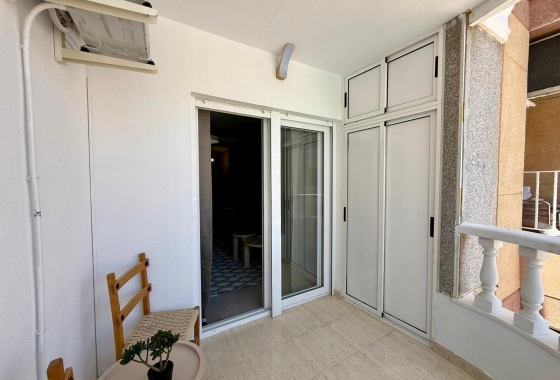 Återförsäljning - Lägenhet / lägenhet - Torrevieja - Playa del Cura