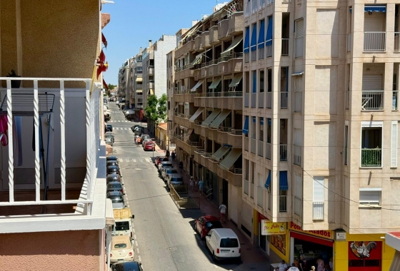 Återförsäljning - Lägenhet / lägenhet - Torrevieja - Playa del Cura