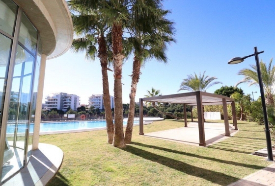 Resale - Apartment / flat - Orihuela Costa - Costa Blanca